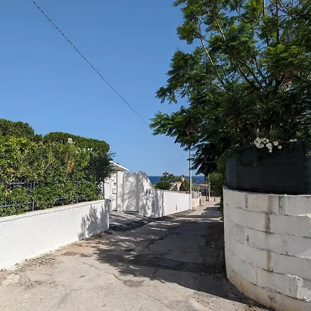 Villa Lucia *